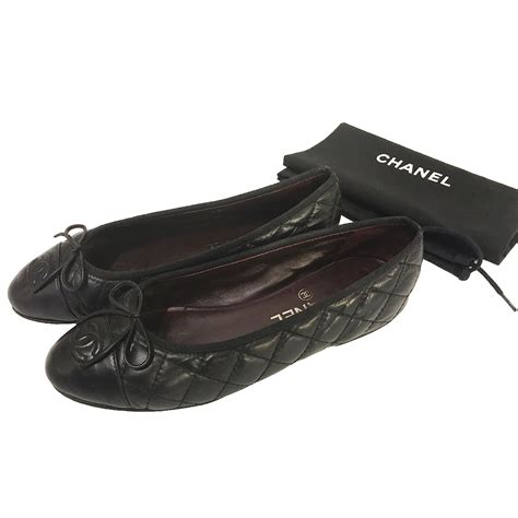 ballerine chanel prezzo|Chanel quilted ballerina flats.